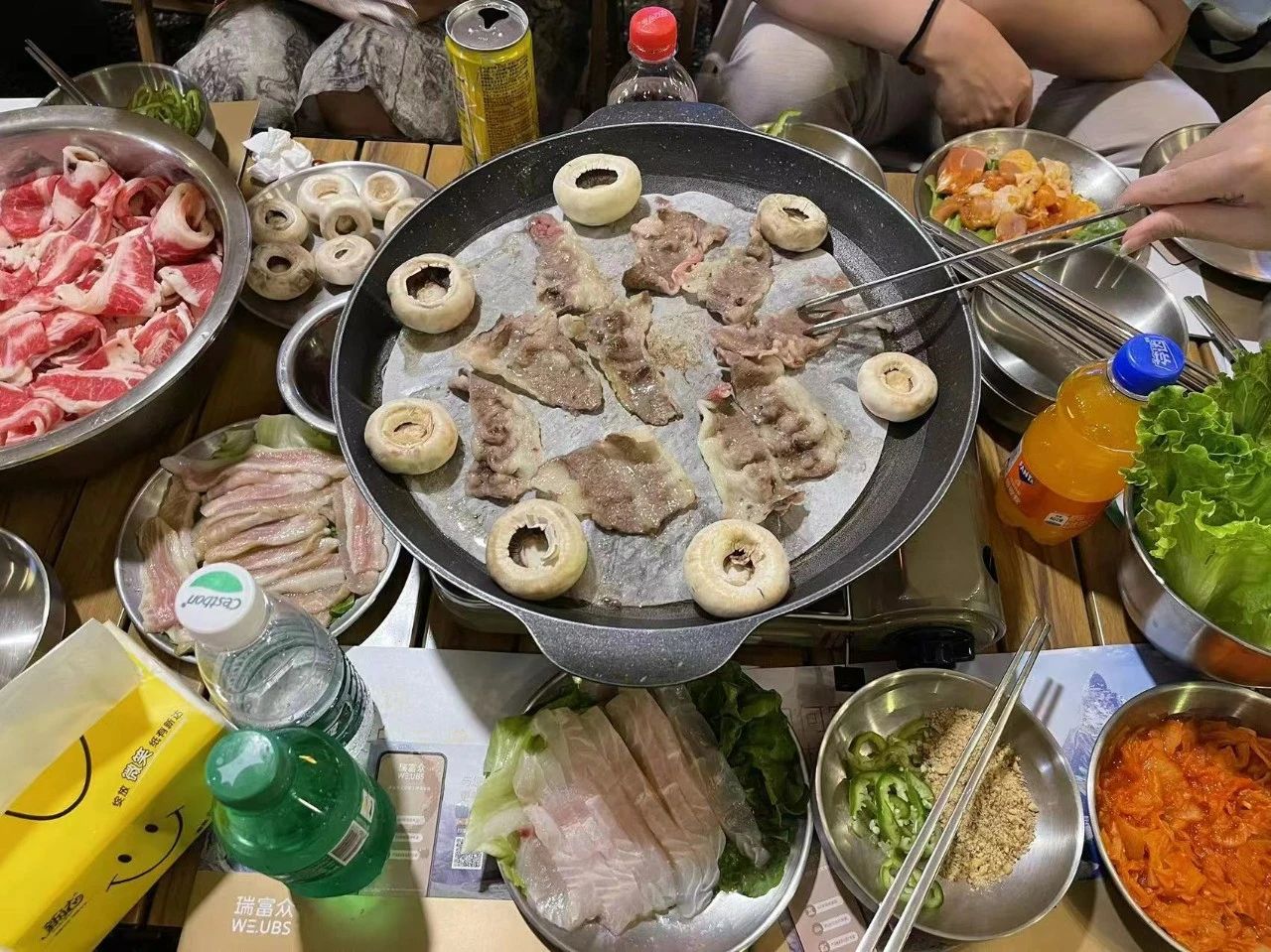 前海这场金融青年交友派对嗨FUN啦!城市露营+户外烧烤+破圈交流