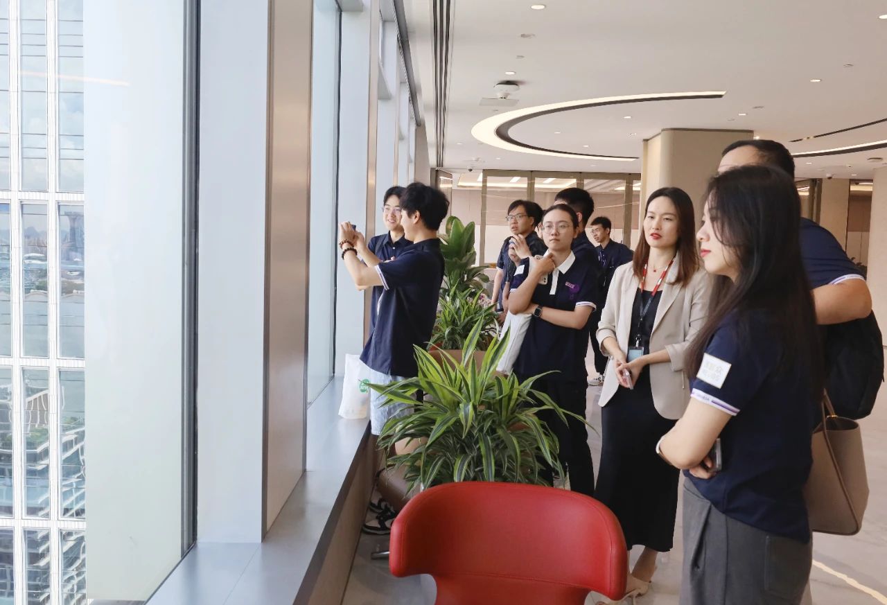 清华大学师生参访前海,都去了这些地方......