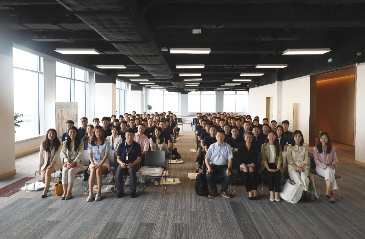 清华大学师生参访前海,都去了这些地方......