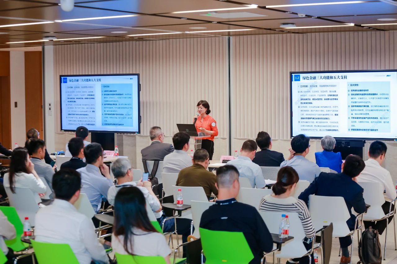 香港证券及投资学会代表团来访前海调研交流
