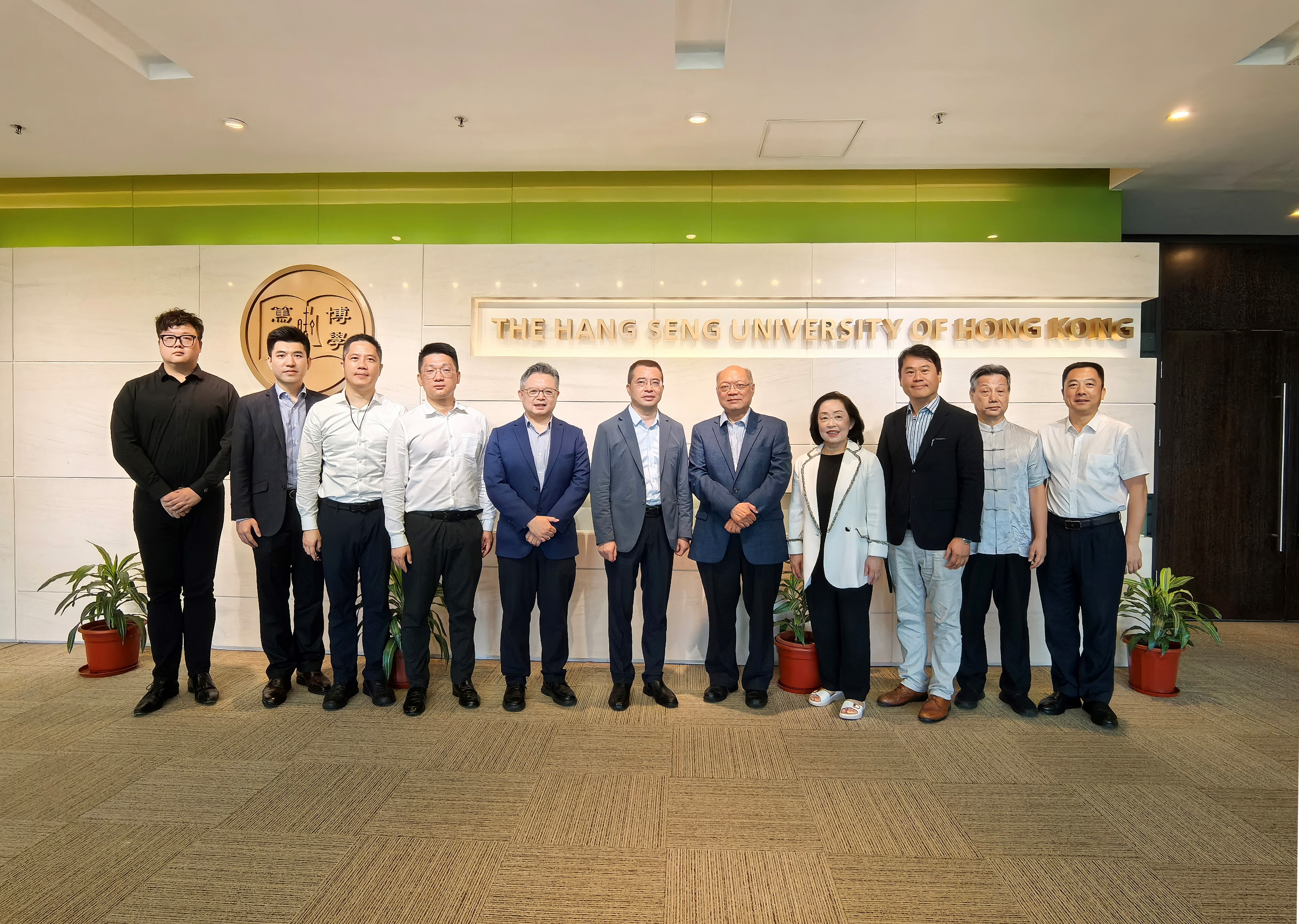 前海管理局副局长刘桂林带队赴香港恒生大学交流