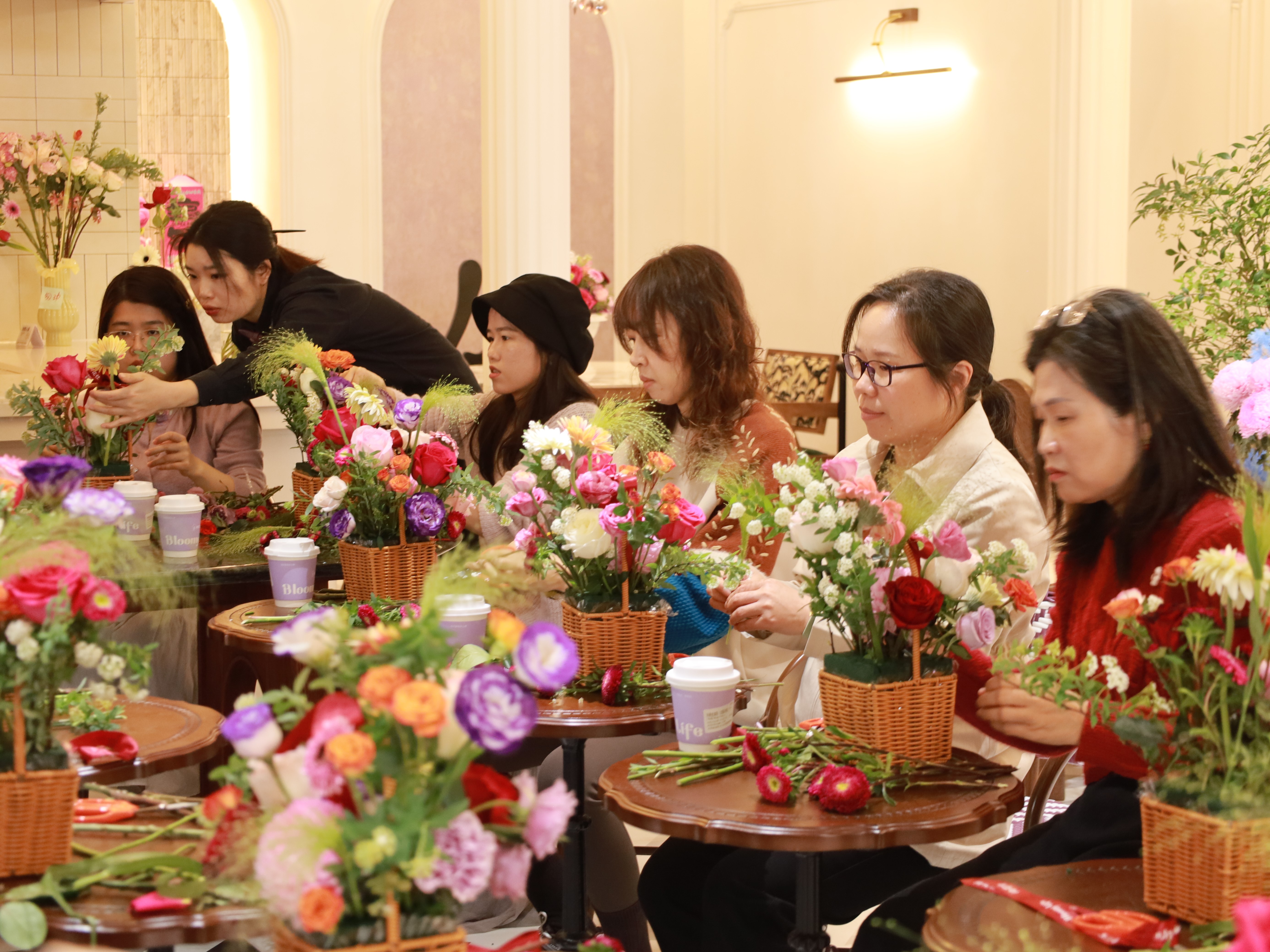春日美学三部曲 | 前海金融同业公会女神节系列活动圆满落幕